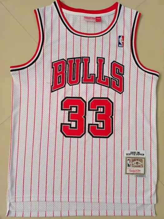 Chicago Bulls 1995/96 White #33 PIPPEN Classics Basketball Jersey (Stitched)
