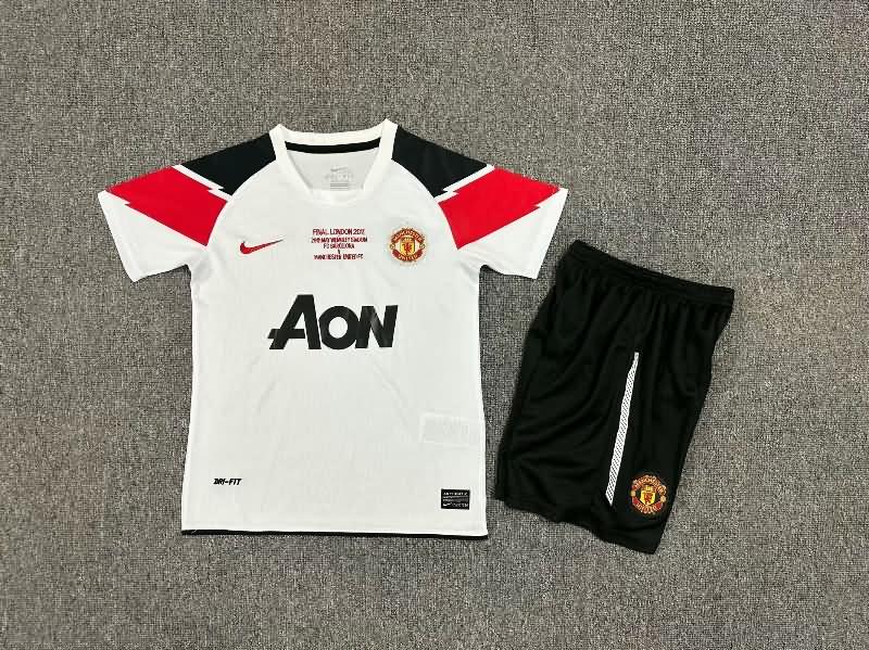 Kids Manchester United 2010/11 Away Final Soccer Jersey And Shorts