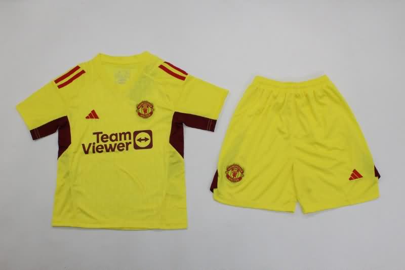 Kids Manchester United 23/24 Goalkeeper Yellow Soccer Jersey And Shorts