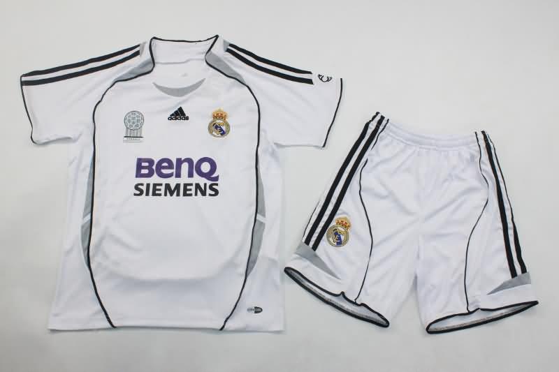 Kids Real Madrid 06/07 Home Soccer Jersey And Shorts