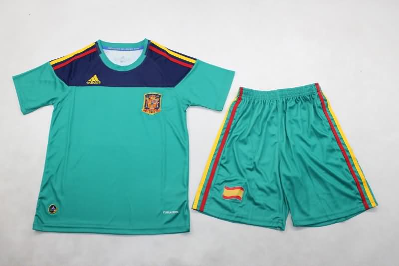 Kids Spain 2010 Goalkeeper Green Soccer Jersey And Shorts