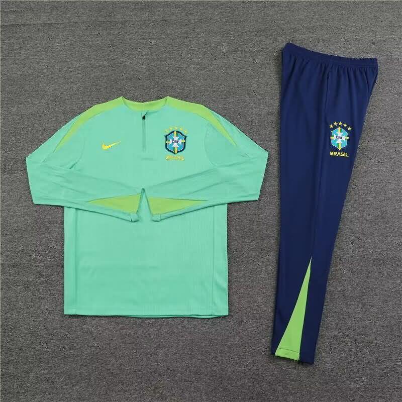 AAA Quality Brazil 2023/24 Green Soccer Tracksuit 02