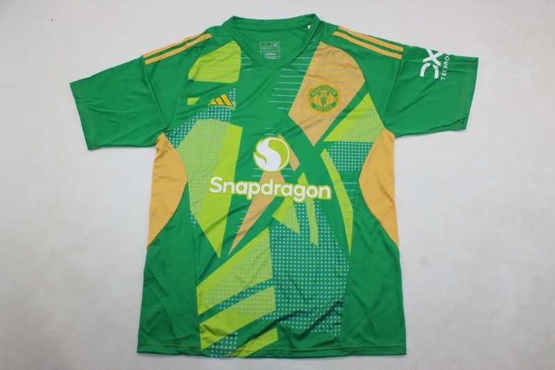 AAA Quality Manchester United 24/25 Goalkeeper Green Soccer Jersey