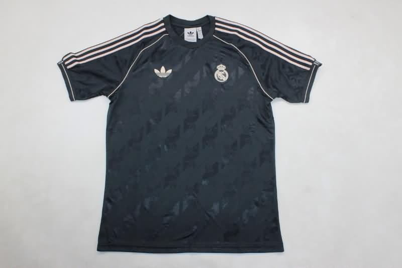 AAA Quality Real Madrid 24/25 Training Soccer Jersey 12