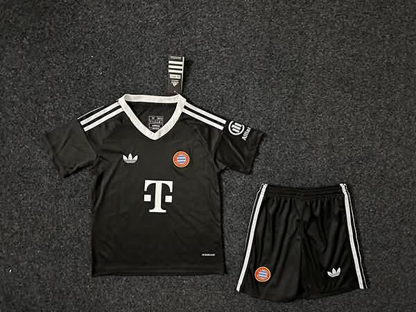 Kids Bayern Munich 24/25 Goalkeeper Black Soccer Jersey And Shorts