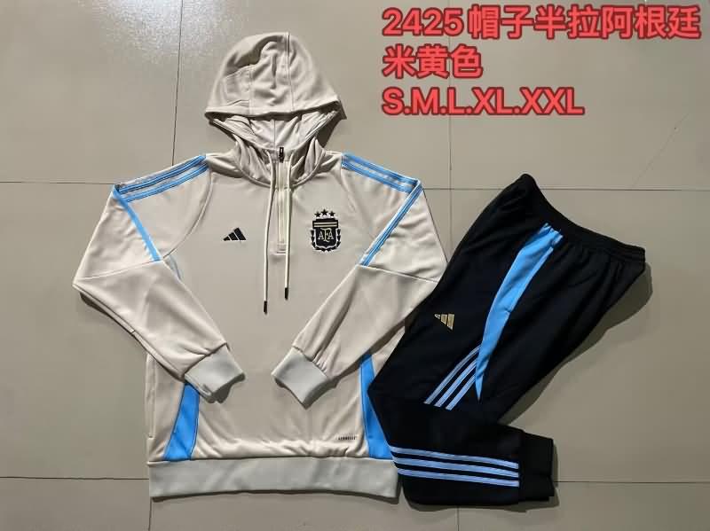 AAA Quality Argentina 2024 Gold Soccer Tracksuit 02