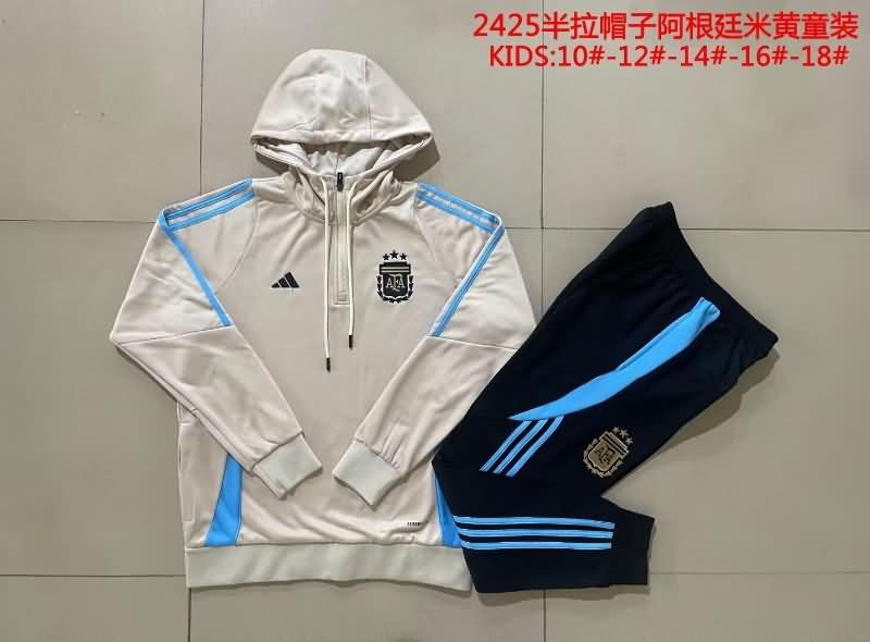 Kids AAA Quality Argentina 2024 Gold Soccer Tracksuit 02