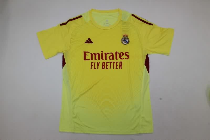 AAA Quality Real Madrid 25/26 Goalkeeper Yellow Soccer Jersey AAA Quality Real Madrid 25/26 Goalkeeper Yellow Soccer Jersey