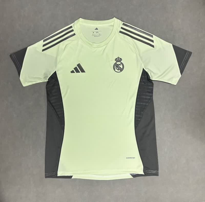 AAA Quality Real Madrid 25/26 Training Soccer Jersey 08 AAA Quality Real Madrid 25/26 Training Soccer Jersey 08