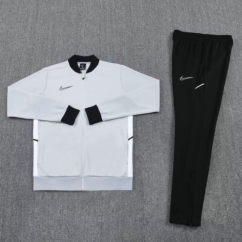 AAA Quality Nike 2025 White Soccer Tracksuit