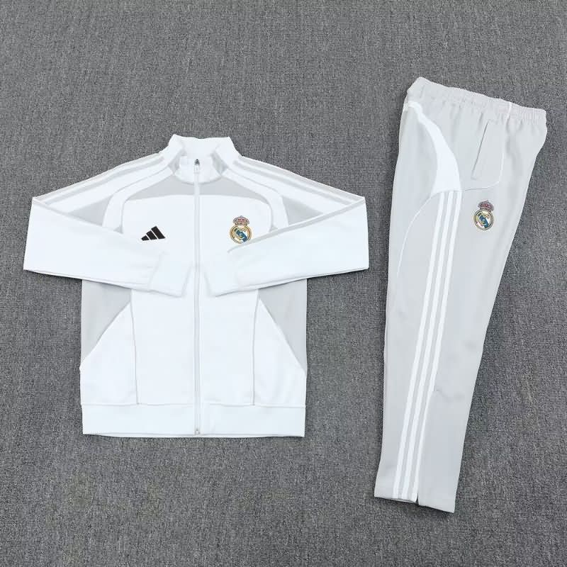 AAA Quality Real Madrid 25/26 White Soccer Tracksuit 04 AAA Quality Real Madrid 25/26 White Soccer Tracksuit 04