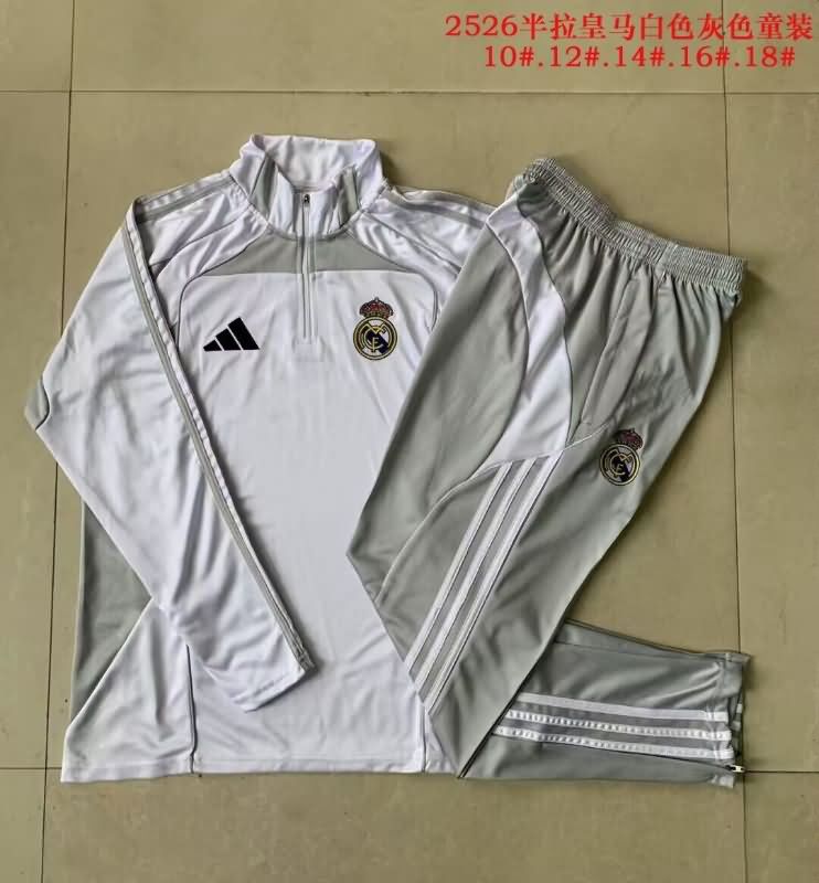 Kids AAA Quality Real Madrid 25/26 White Soccer Tracksuit 04 Kids AAA Quality Real Madrid 25/26 White Soccer Tracksuit 04