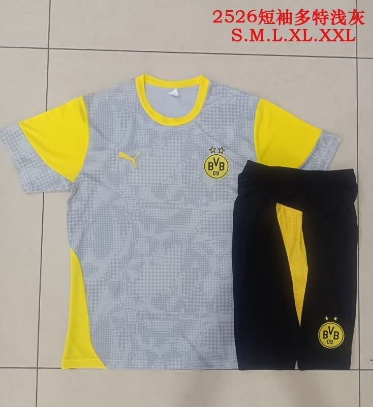 AAA Quality Dortmund 25/26 Grey Soccer Training Sets AAA Quality Dortmund 25/26 Grey Soccer Training Sets