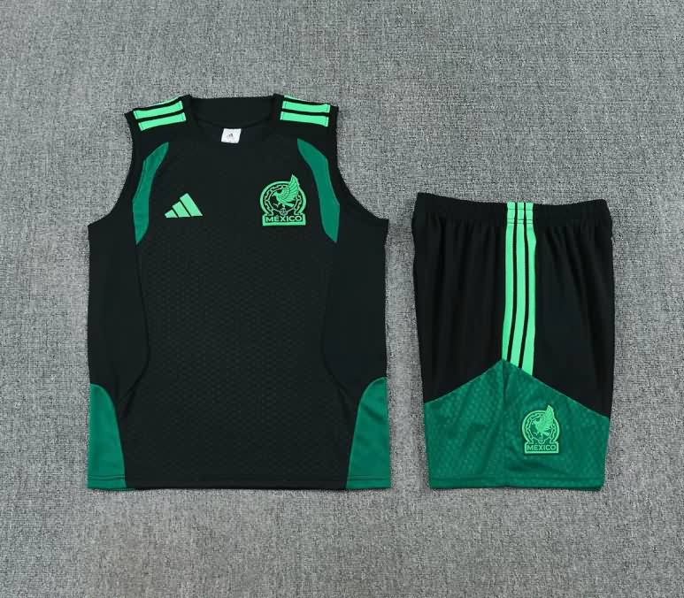 AAA Quality Mexico 2026 Black Soccer Training Sets AAA Quality Mexico 2026 Black Soccer Training Sets