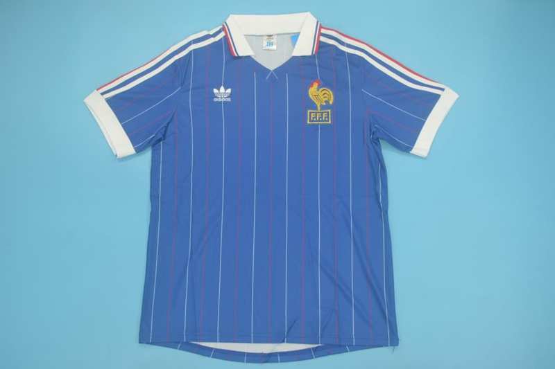 AAA Quality France 1982 Home Retro Soccer Jersey