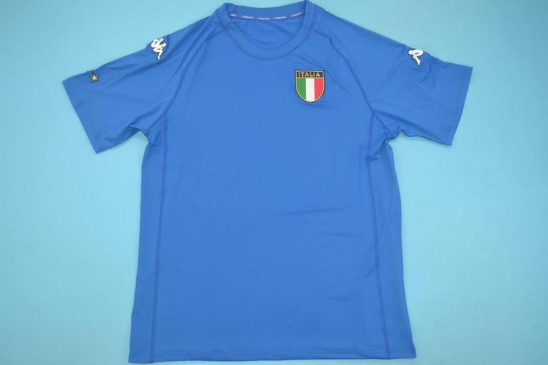 AAA Quality Italy 2000 Home Retro Soccer Jersey