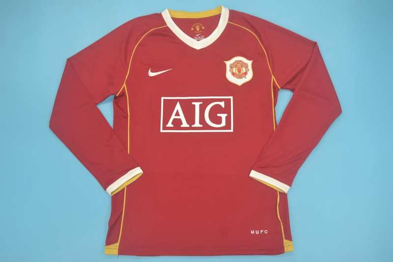AAA Quality Manchester United 2006/07 Home LS Retro Soccer Jersey