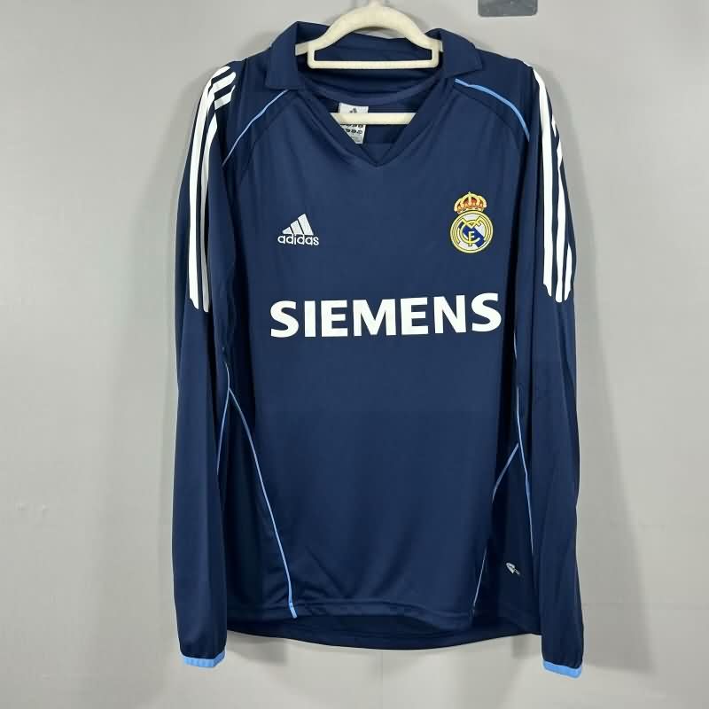 AAA Quality Real Madrid 2005/06 Away Long Sleeve Retro Soccer Jersey AAA Quality Real Madrid 2005/06 Away Long Sleeve Retro Soccer Jersey