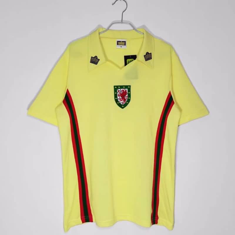 AAA Quality Wales 1976/79 Away Retro Soccer Jersey